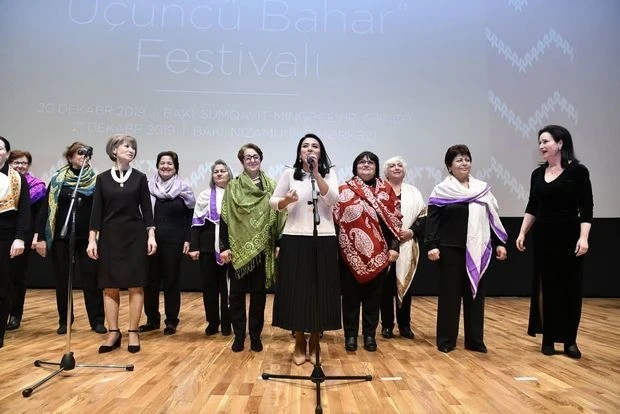 В Азербайджане впервые прошел фестиваль пожилых людей - ФОТО