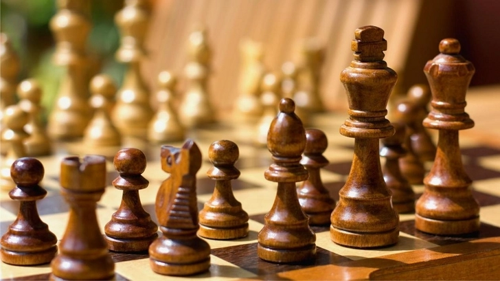 Шахматист Азер Мирзоев сыграл вничью на международном турнире в Индии