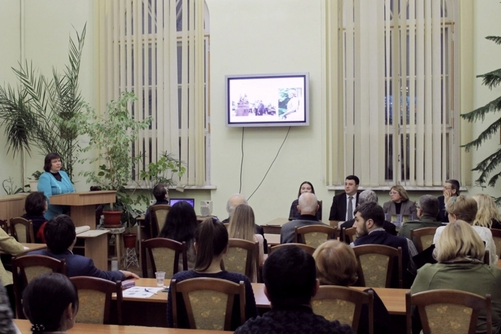 В Киеве презентовали исследование, посвященное Насими - ФОТО