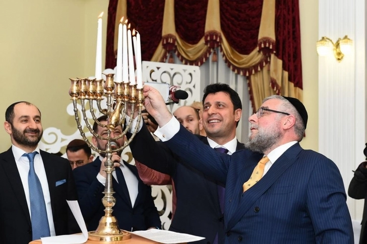 Выходцы из Азербайджана открыли первый в мире общинный центр горских евреев в Москве - ФОТО