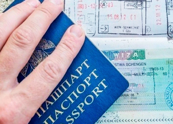 Евросоюз упростил получение виз для граждан Беларуси