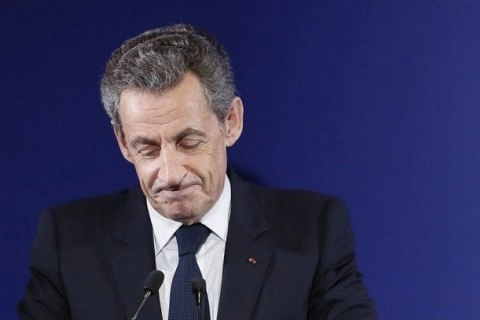 Саркози будут судить за коррупцию