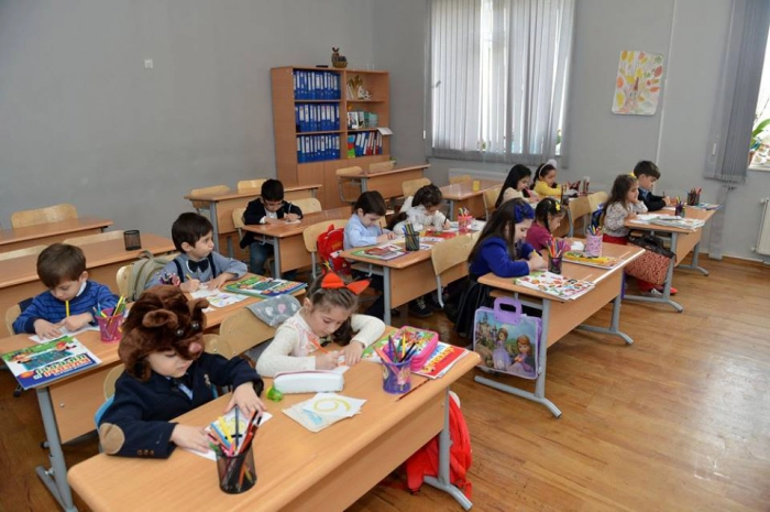 Увеличено количество подготовительных групп в школах Баку