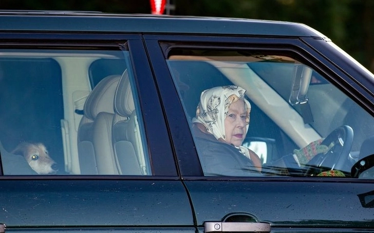 93-летняя Елизавета II появилась за рулем внедорожника – ВИДЕО