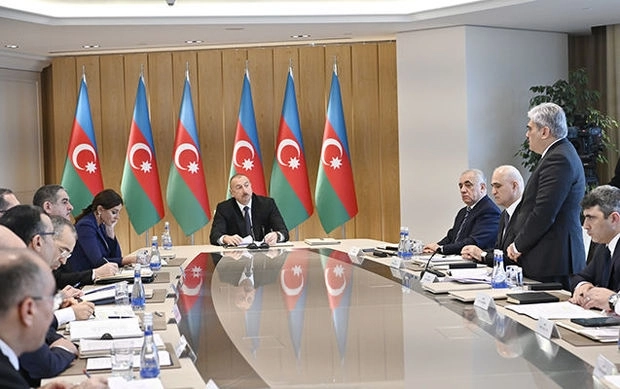 Ильхам Алиев министру: Я задаю простой вопрос, а ты начинаешь читать лекцию – ВИДЕО