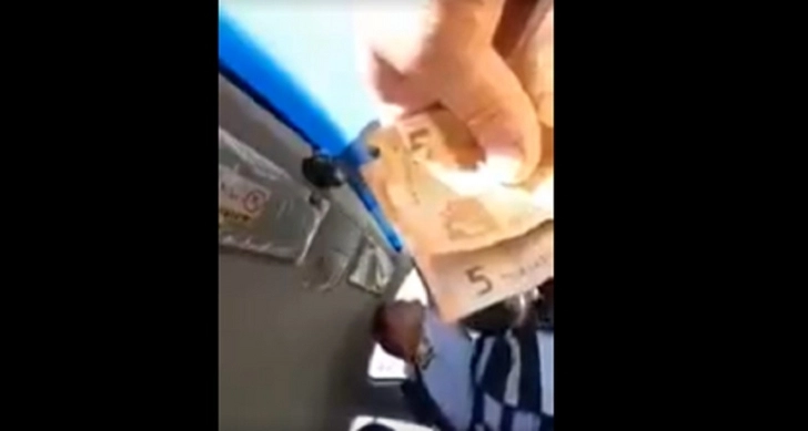 В Азербайджане полицейского уволили за взятку в размере 10 манатов - ВИДЕО