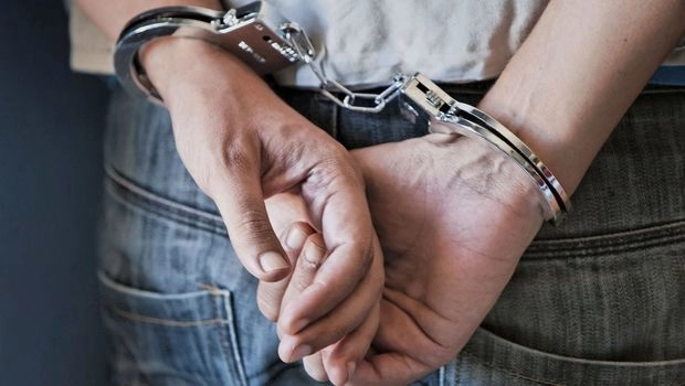 В Шеки по подозрению в обороте наркотиков задержаны два человека