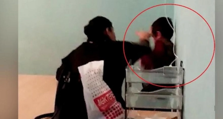 Полиция расследует избиение ребенка в детском доме в Баку, воспитательница уволена  - ВИДЕО - ОБНОВЛЕНО