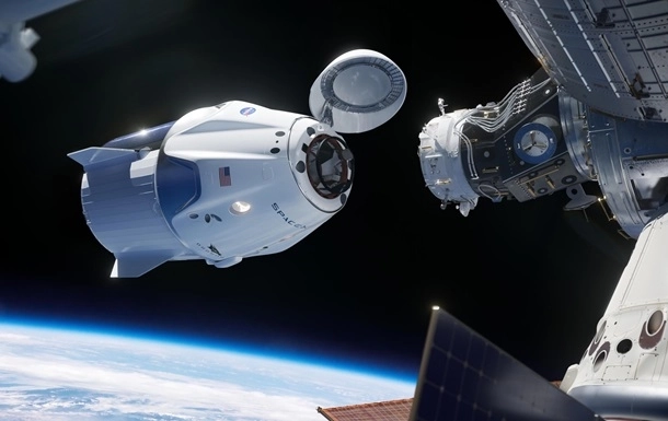 Илон Маск заявил о первом пилотируемом полете Crew Dragon во втором квартале 2020