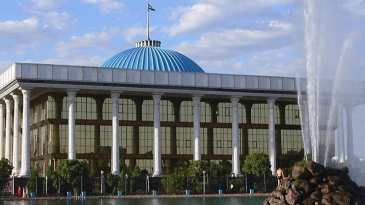 Правительство Узбекистана ушло в отставку