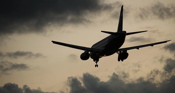 Самолет рейса Баку-Москва совершил вынужденную посадку