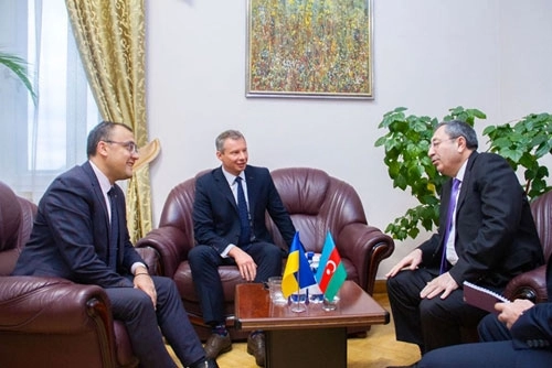 Азербайджан настроен углублять сотрудничество с Украиной