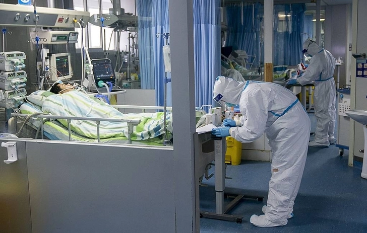 В Китае число умерших от коронавируса превысило 300 человек