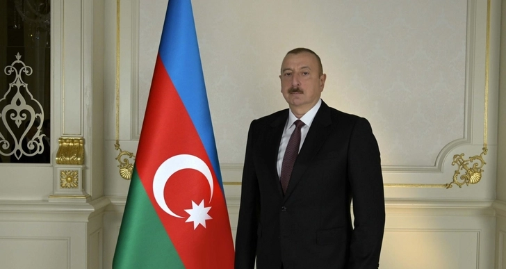 Президент Ильхам Алиев поздравил главу Шри-Ланки
