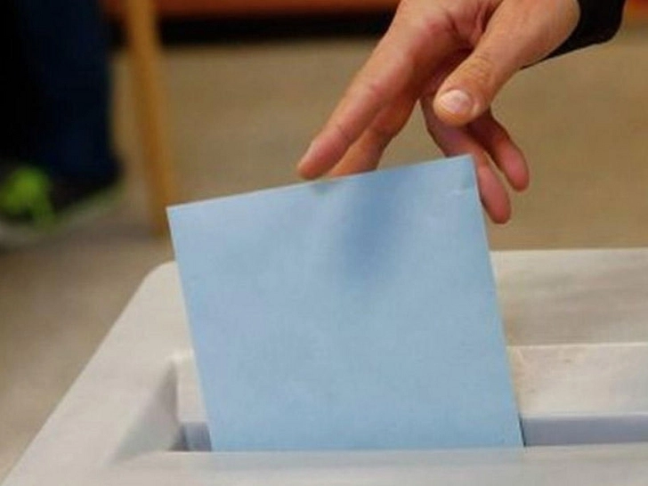 В Азербайджане истекает срок выдачи открепительных удостоверений избирателям в связи с парламентскими выборами