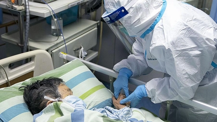 Число умерших от коронавируса в Китае возросло до 636 человек