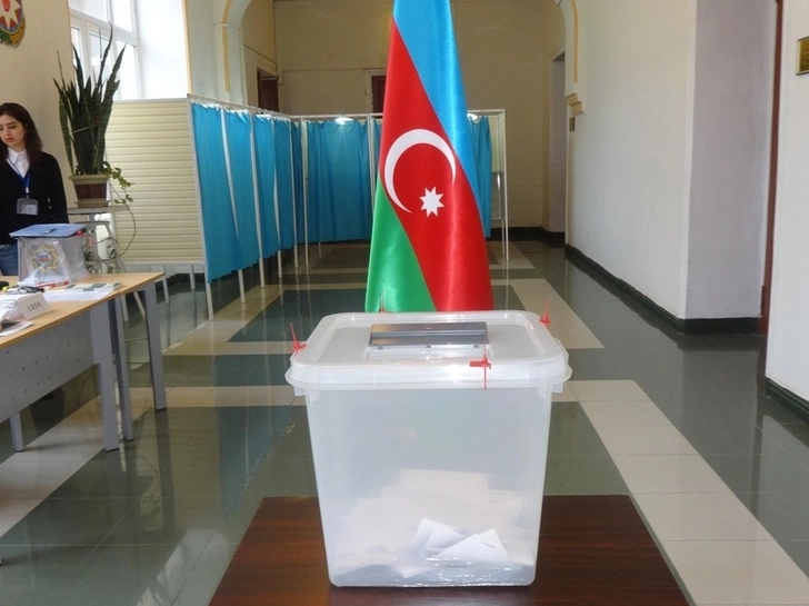Парламентские выборы в Азербайджане будут освещать 132 представителя международных СМИ