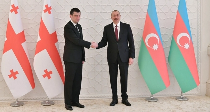 Грузинский премьер поздравил Президента Азербайджана с победой ПЕА на парламентских выборах