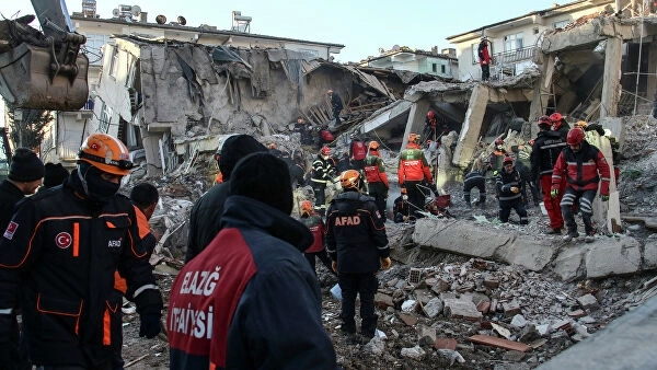В Турции 9 человек погибли в результате землетрясения на границе с Ираном – ОБНОВЛЕНО/ВИДЕО