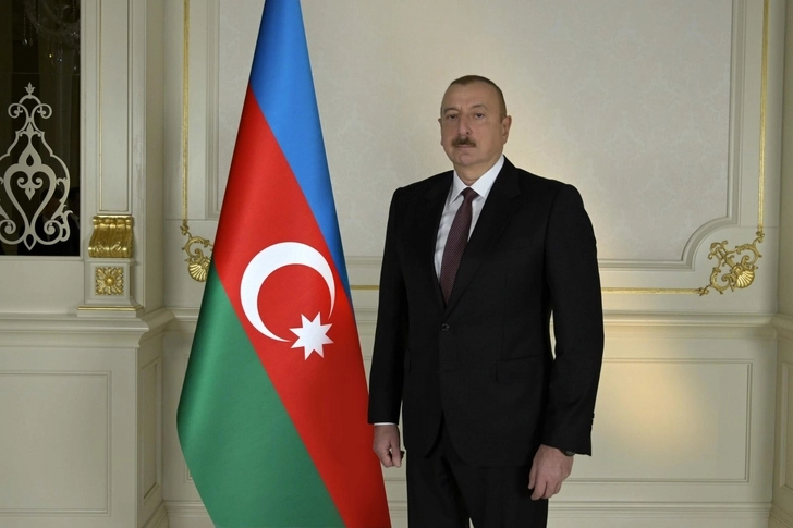 Президент Ильхам Алиев поздравил азербайджанских женщин с 8 марта