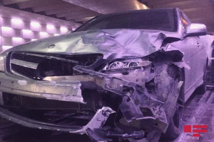 В тоннеле в Баку столкнулись три автомобиля: есть пострадавшие – ФОТО