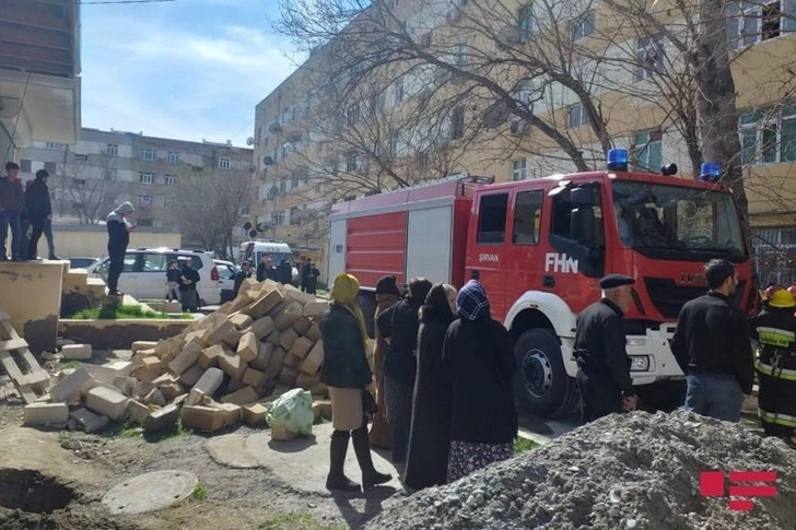 В Ширване произошел пожар в жилом здании - ФОТО