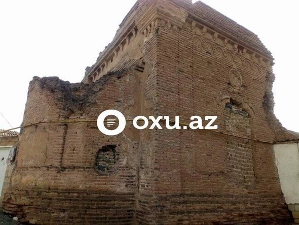 В Гяндже «приватизировали» исторический памятник - ФОТО