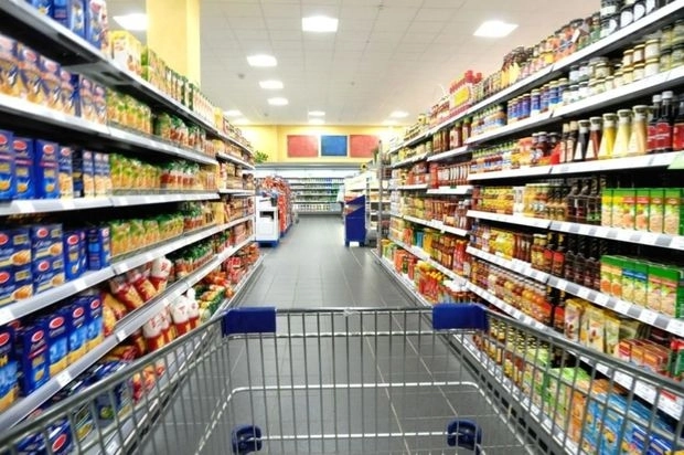 В Баку из магазина похищено продуктов на сотни тысяч манатов