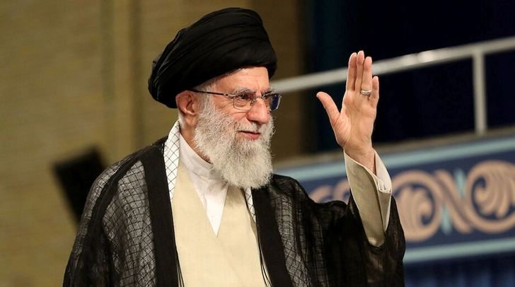 Хаменеи прокомментировал предложение США о помощи Ирану для борьбы с коронавирусом