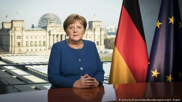 Меркель сделала тест на коронавирус