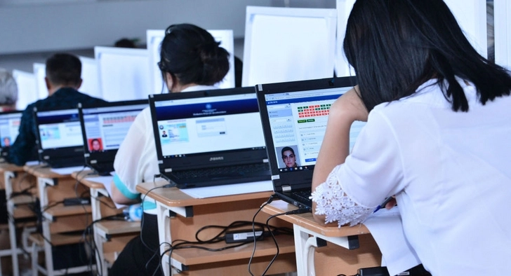 Учителям Азербайджана помогут организовать онлайн-обучение