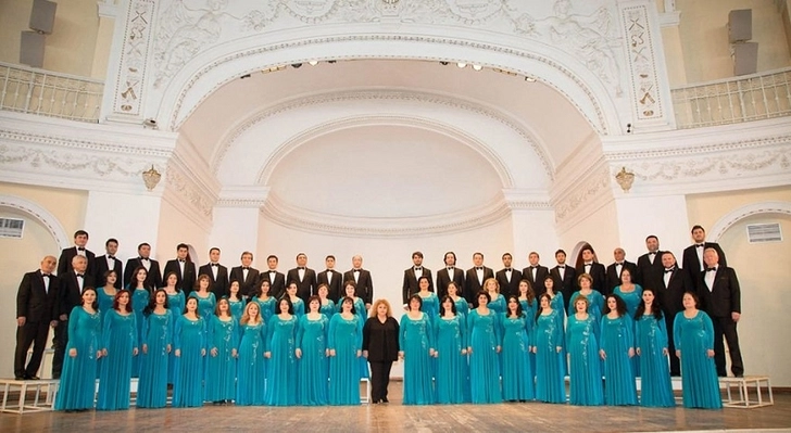 Солисты хоровой капеллы из дома исполнили Государственный гимн Азербайджана - ВИДЕО
