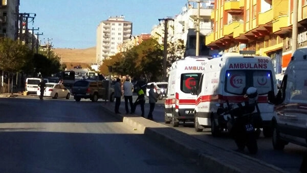 В Турции пять человек погибли при теракте на юго-востоке страны