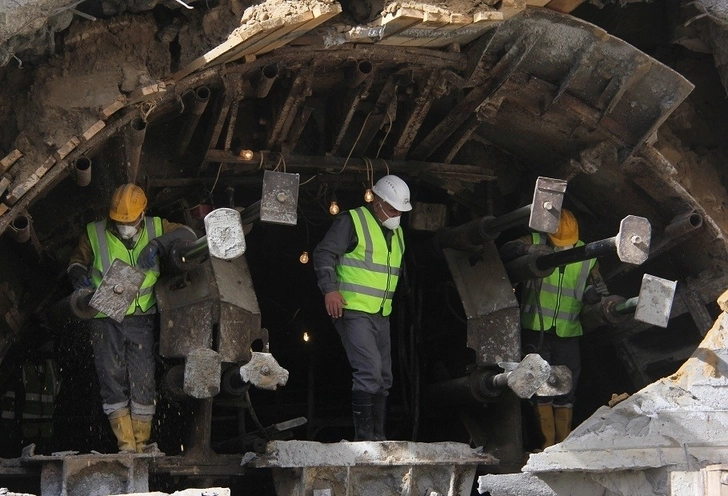 Завершены работы по прокладыванию туннеля к Ходжасанскому депо - ФОТО