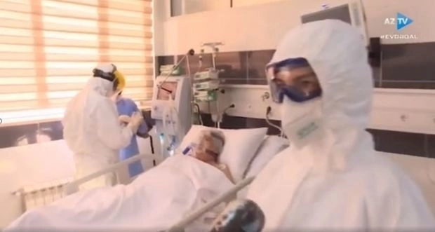 Лечащий больных коронавирусом в Азербайджане врач: Больные испытывают страшные муки и молят о помощи – ВИДЕО
