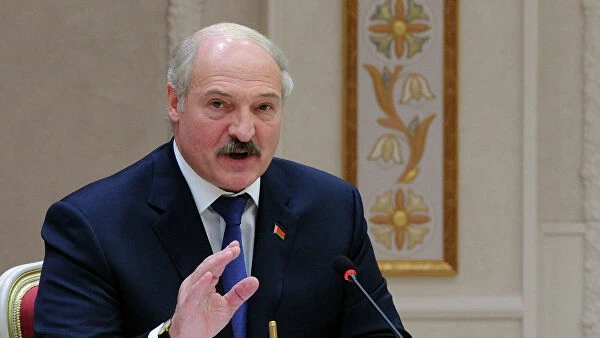 Лукашенко назвал пандемию COVID-19 хорошим уроком для наркоманов