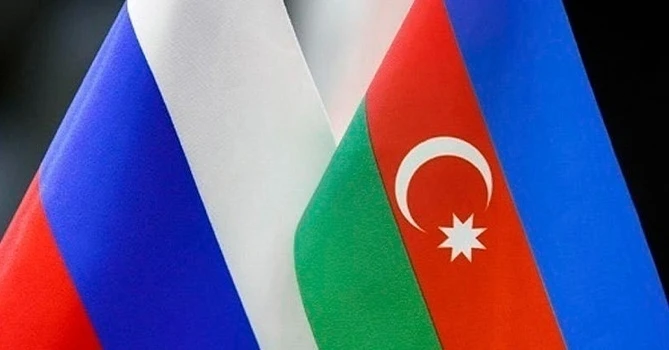 Премьер-министры Азербайджана и России обсудили меры по борьбе с коронавирусом