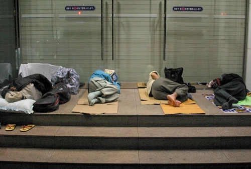 В Японии готовят петицию с просьбой расселить бездомных на олимпийских объектах