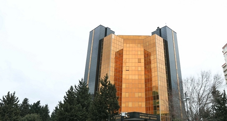 Азербайджанских предпринимателей предлагается поддержать новыми кредитами