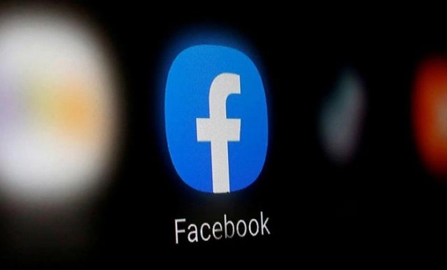 Facebook анонсировал запуск сервиса групповых видеозвонков Messenger Rooms