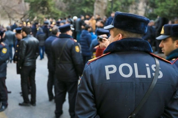 Полиция Сиязана задержала трех человек - ФОТО