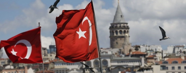 Власти Турции продлили на сутки запрет на въезд и выезд в 31 провинцию страны