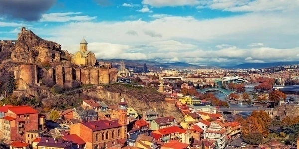 Число посетивших Грузию азербайджанцев резко сократилось в марте