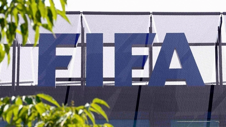Официально: ФИФА временно разрешила пять замен в матче