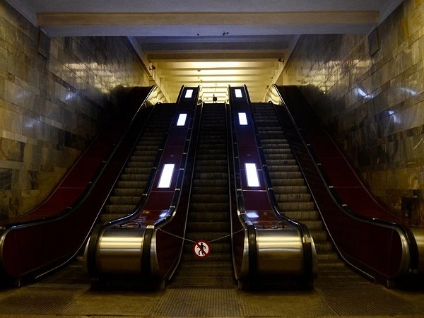 На новой станции бакинского метро установлены 17 эскалаторов