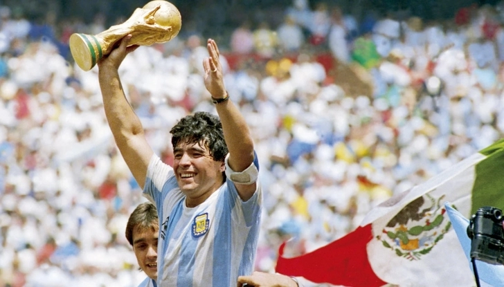 Марадона пожертвовал свою футболку с победного ЧМ-1986 на благотворительность