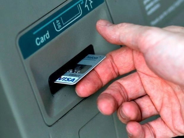 Задержан подозреваемый в краже денег с банковской карты жителя Баку