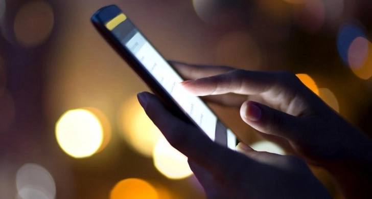 В Азербайджане отменили систему SMS-разрешений для выхода из дома