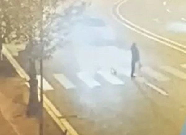 В Баку «Жигули» сбили женщину на пешеходном переходе - ВИДЕО