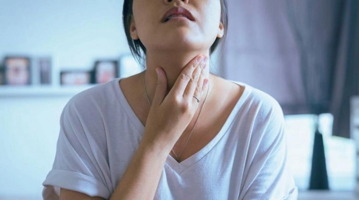 Коронавирус может проникать в щитовидку и вызывать ее воспаление